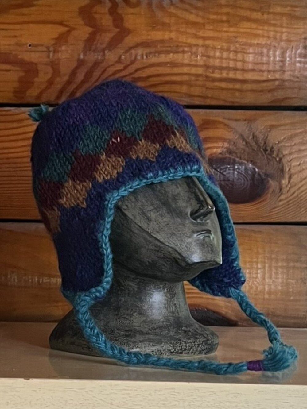 NWOT Lost Horizons 100% Himalayan Wool Hat, Earflaps & Tassels Handmade in Nepal